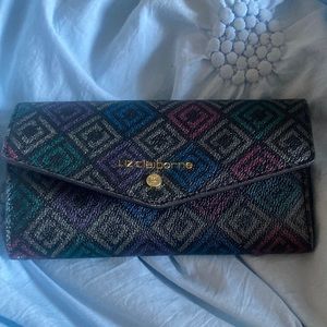 Large Liz Claiborne printed wallet